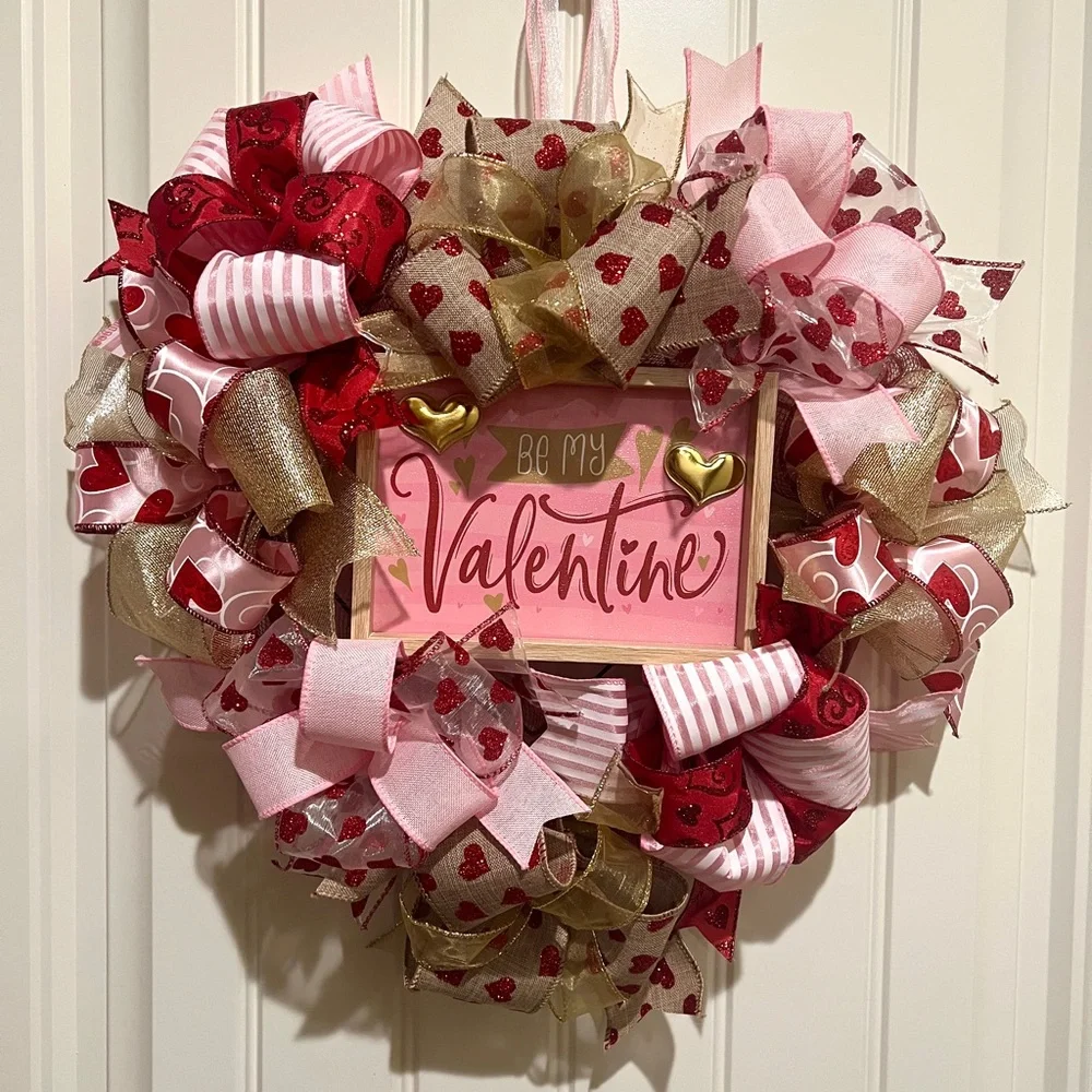 Flash Sale! Handmade 17” Valentine’s Day Ribbon Wreath Hearts in Red & White - Picture 8 of 8